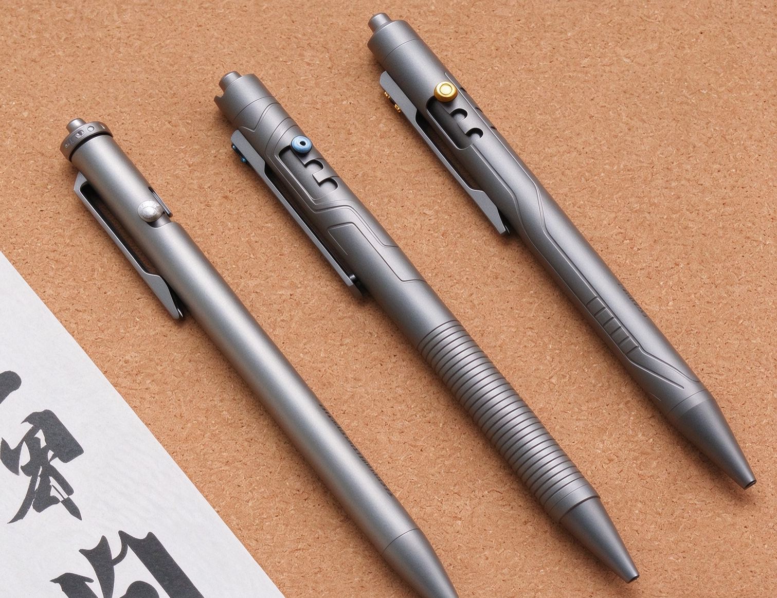 Titanium alloy tactical pen, tungsten steel self-defense gift, legal self-defense pen, signature pen, business high-end men's EDC equipment