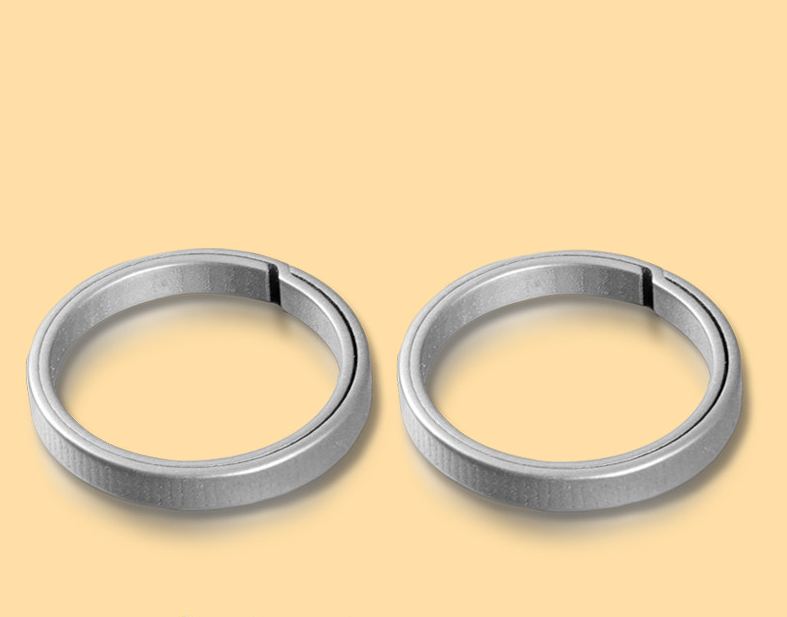 Pure all titanium side push ring, titanium alloy key ring, genuine leather key cover shell accessories, flat ring keychain pendantPure all titanium side push ring, titanium alloy key ring, genuine leather key cover shell accessories, flat ring keychain pe