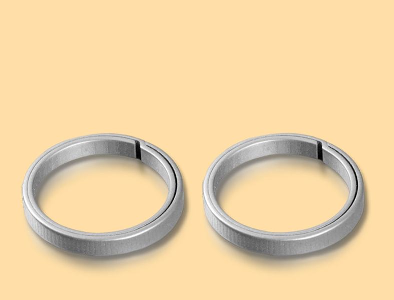 Pure all titanium side push ring, titanium alloy key ring, genuine leather key cover shell accessories, flat ring keychain pendantPure all titanium side push ring, titanium alloy key ring, genuine leather key cover shell accessories, flat ring keychain pe