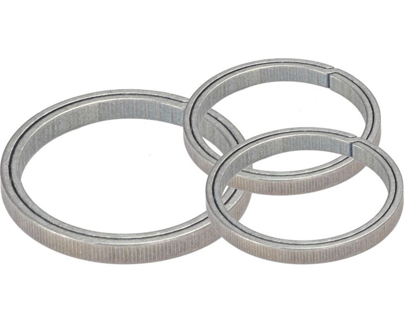 Titanium alloy keyring, sturdy and secure metal accessories, circle pure titanium ring, flat ring keychain for riding cars