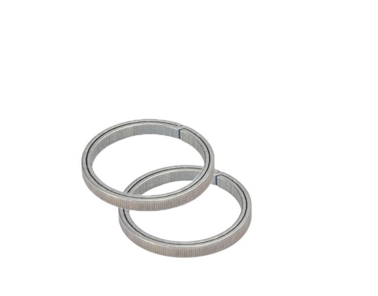Titanium alloy keyring, sturdy and secure metal accessories, circle pure titanium ring, flat ring keychain for riding cars