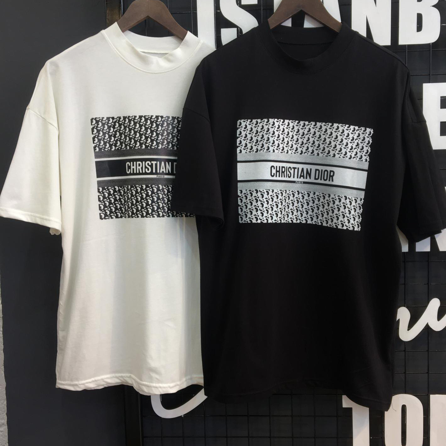 Women's Short Sleeve Crewneck T-Shirt with Print