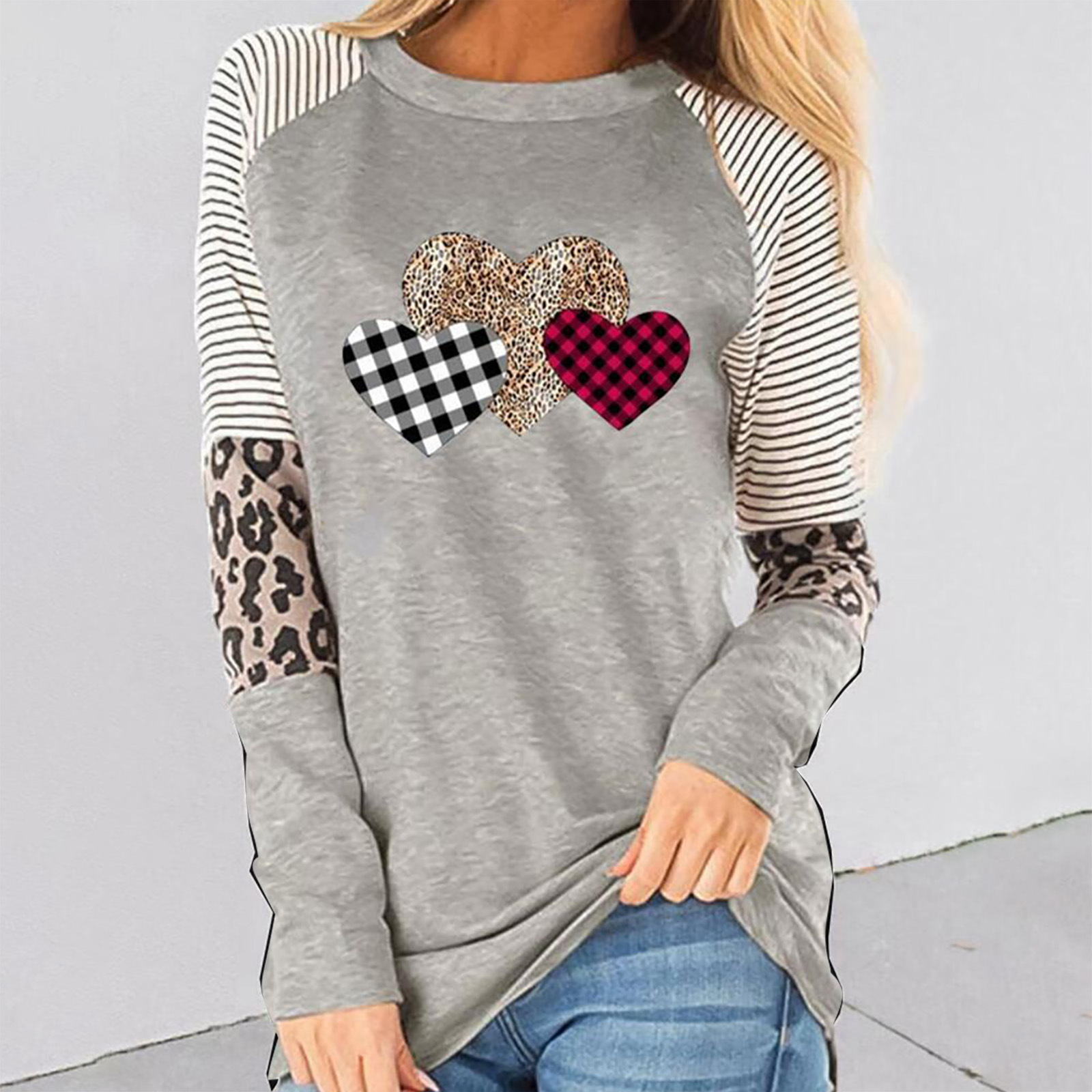 Women's Heart Print Long Sleeve Crewneck Loose Casual T-Shirt