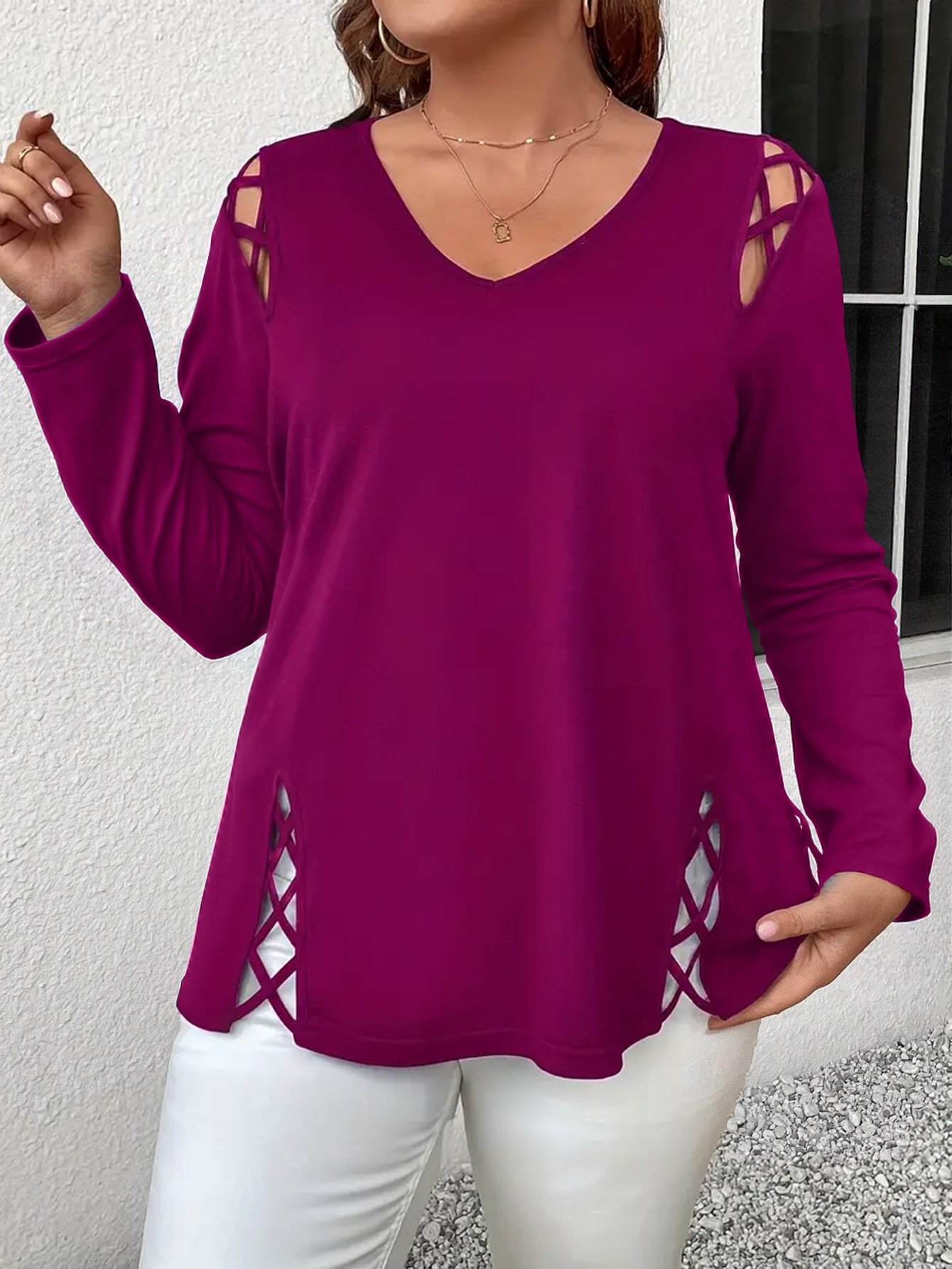 Plus Size Sexy V-Neck Crisscross Cutout Long Sleeve T-Shirt