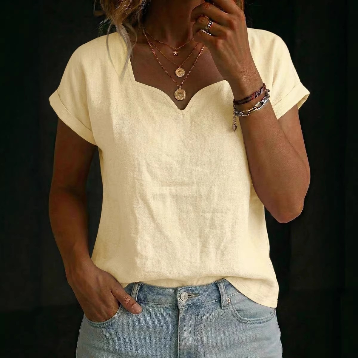 Women's Solid Short-Sleeve Sweetheart Neck T-Shirt