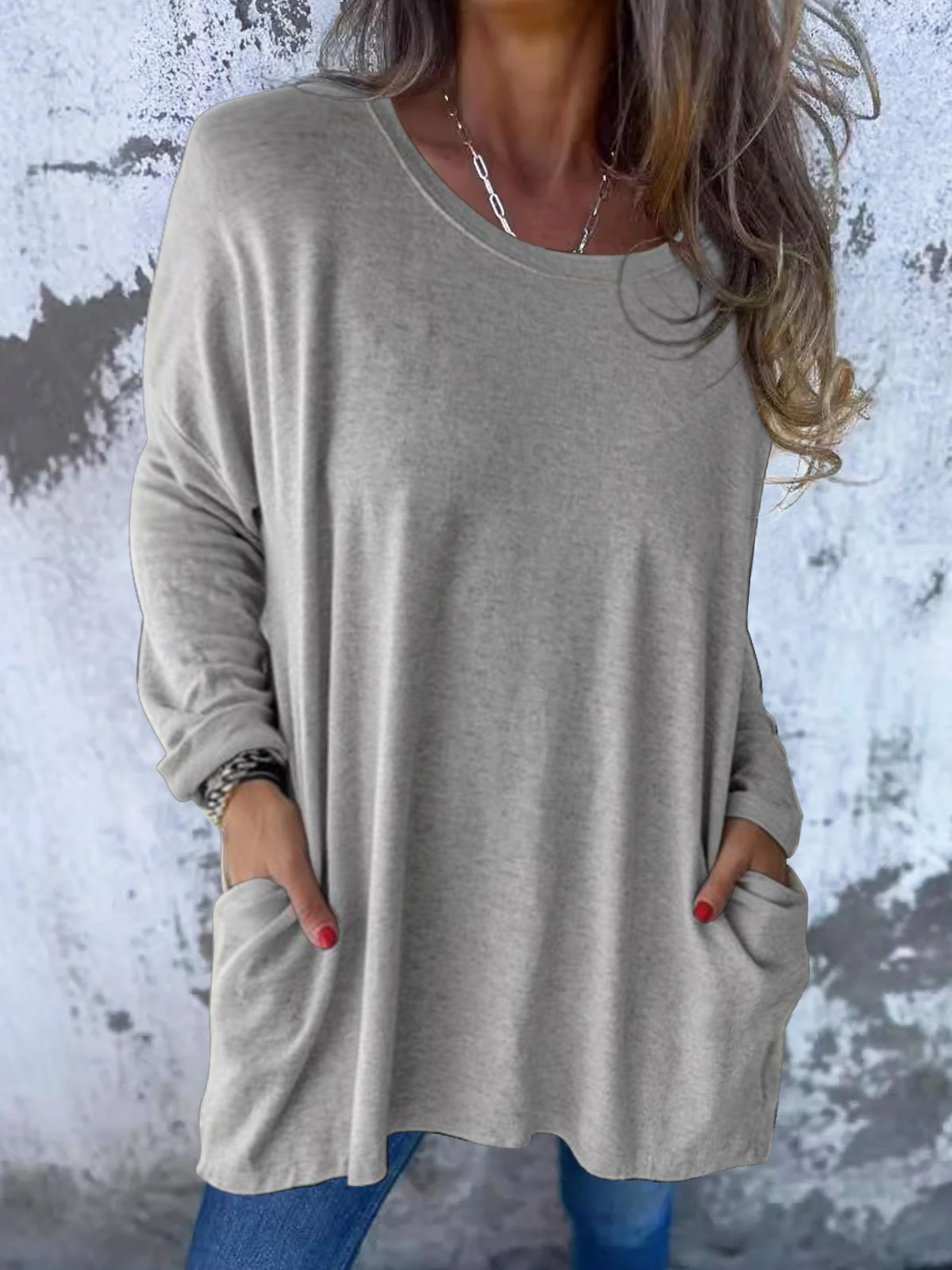 Women's Crewneck Long Sleeve Loose Fit Pocket Solid Color T-Shirt