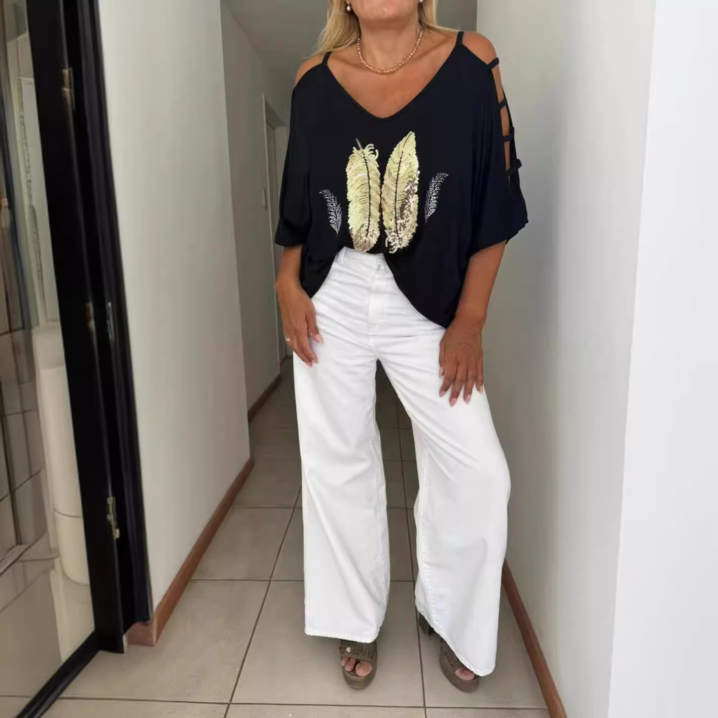 Women's Floral Print Off-Shoulder V-Neck Short Sleeve Top