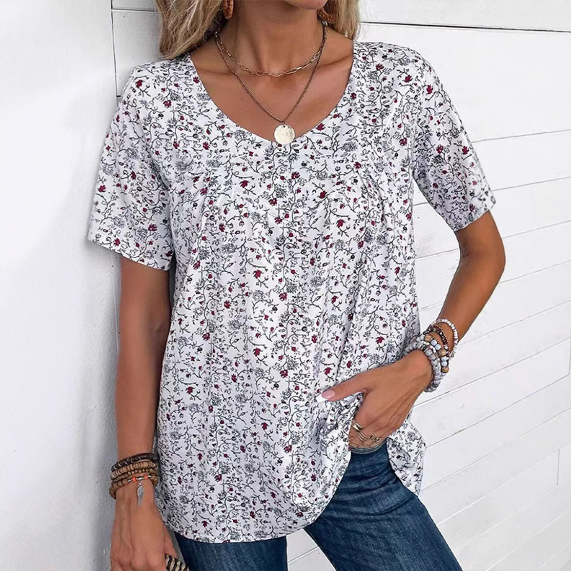 Elegant Floral Print V-Neck Short Sleeve Women's Top