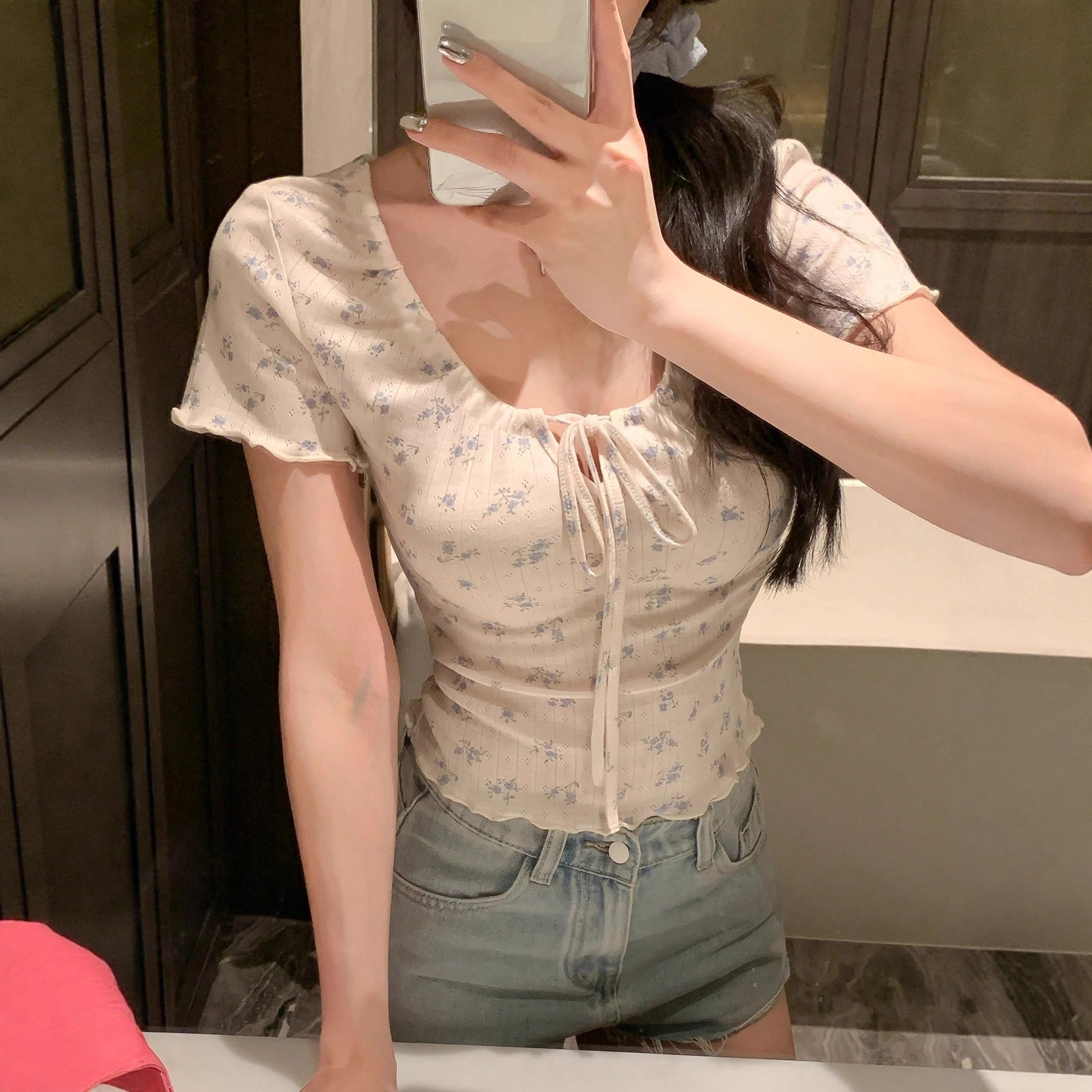 Floral U-Neck Short Sleeve Bow Tie Cropped T-Shirt