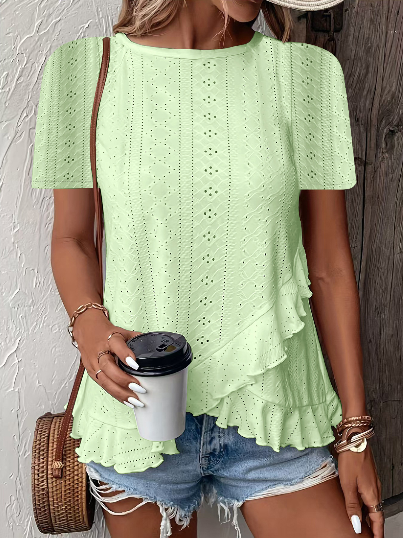 Women's Palace Lock Print Short Sleeve Crew Neck T-Shirt