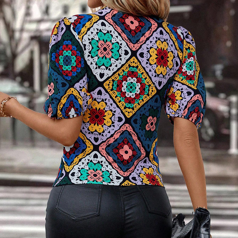 Colorful Retro Short-Sleeve Round-Neck Women's Top