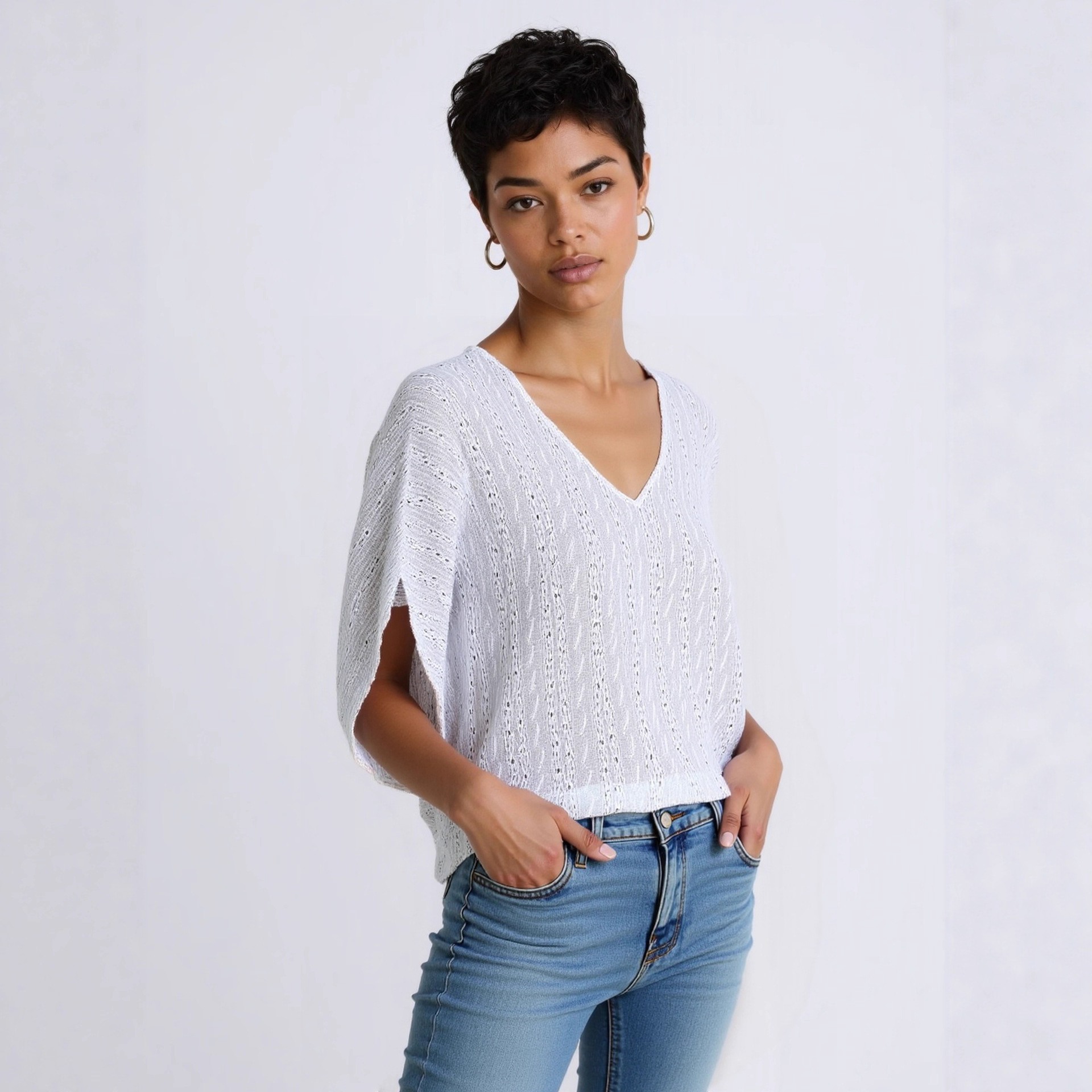 V-Neck White Short Sleeve T-Shirt