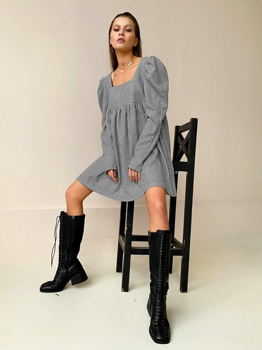 Gray Plaid Mid-Rise Mini Pleated Skirt