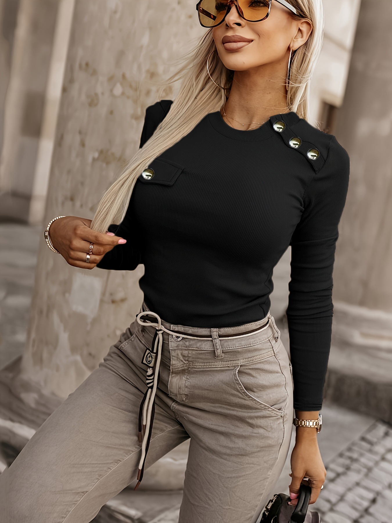 Elegant Women's T-Shirt Slim Fit Short Sleeve Crew Neck Button Detail