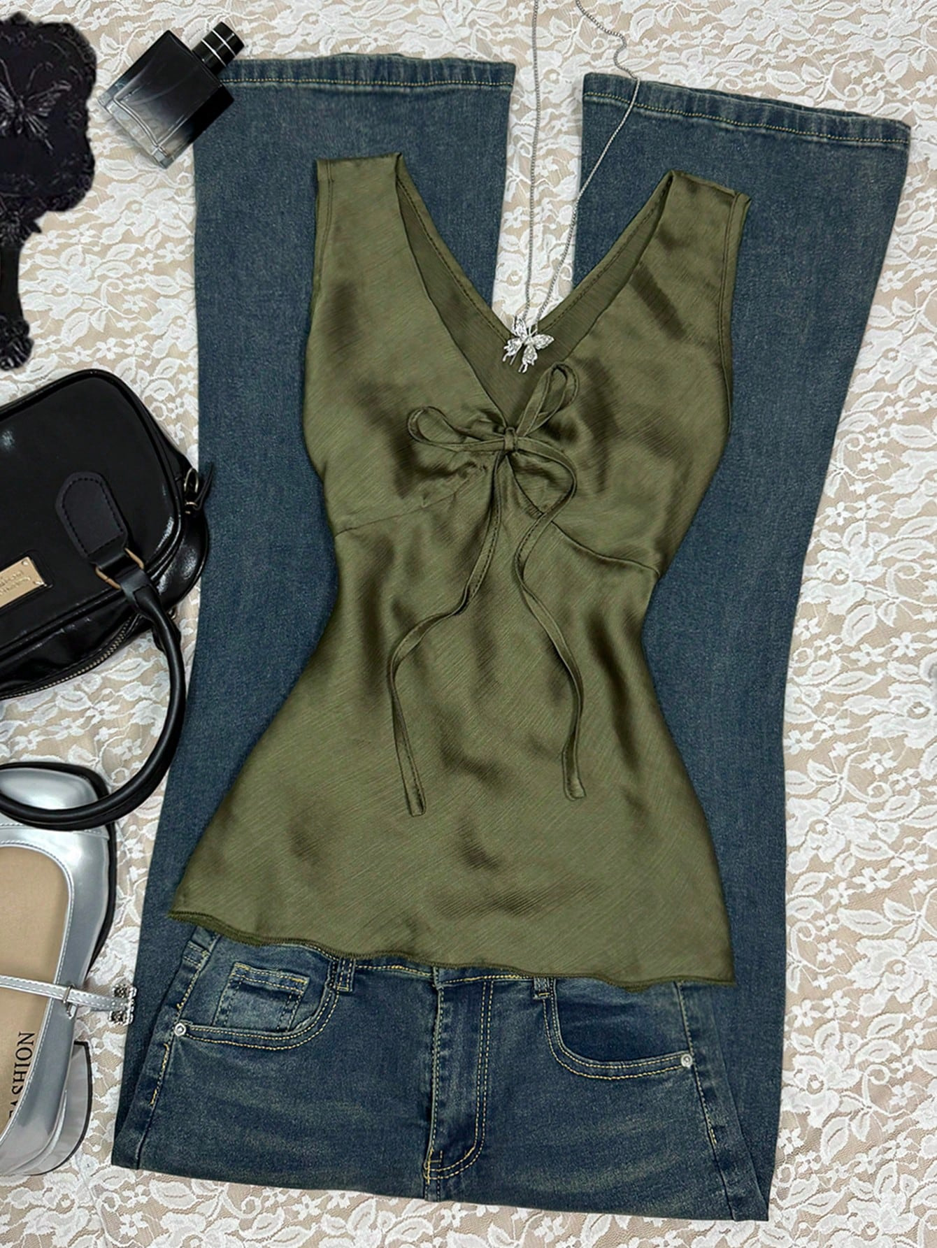 V-Neck Tie Bow Slim Fit Cami Top