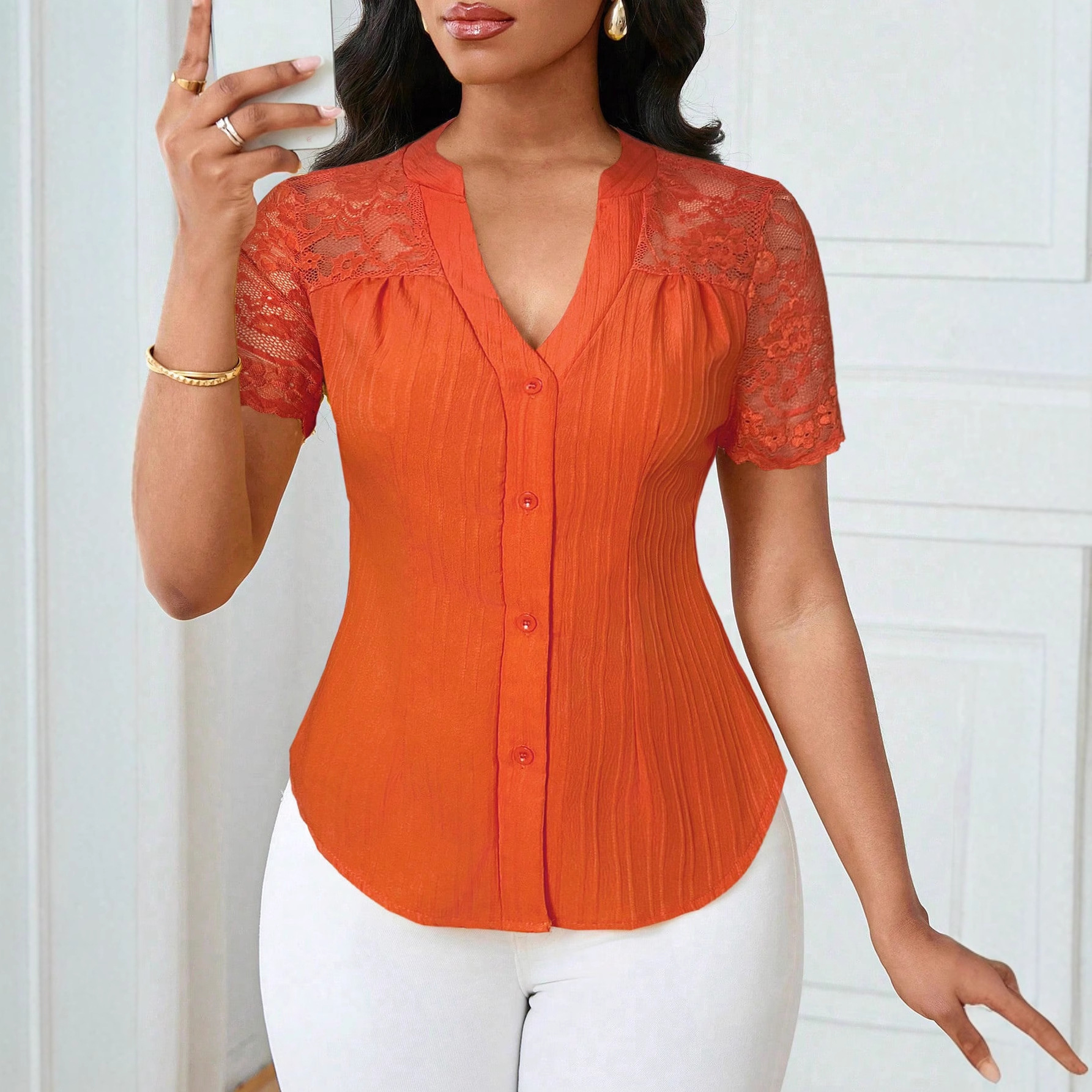 Women's Lace-Trim V-Neck Short-Sleeve Blouse with Pleats and Curved Hem