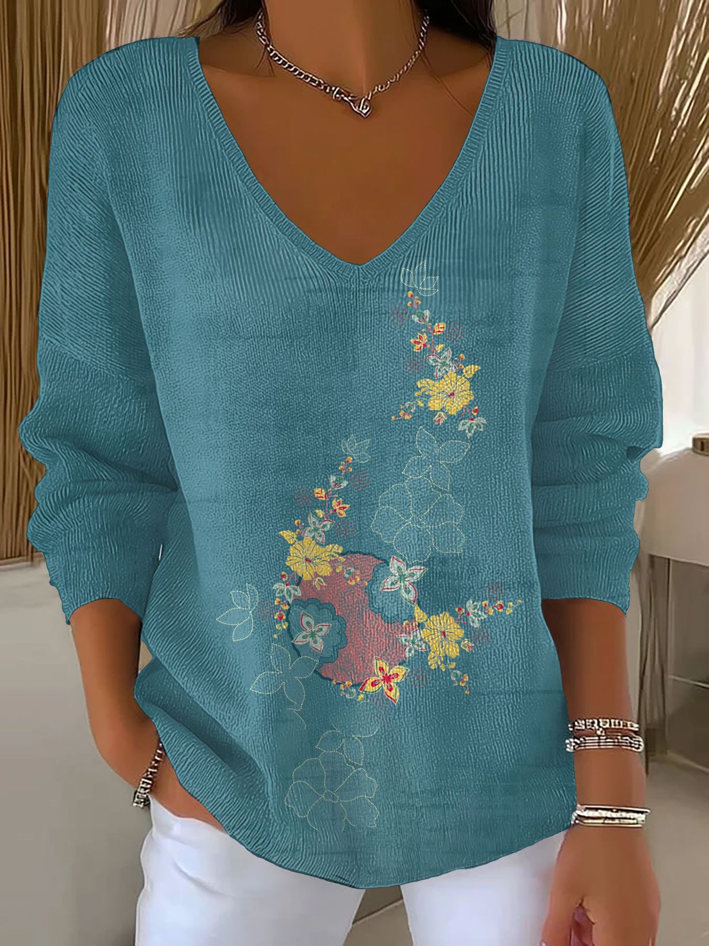 Women's Floral Star Print V-Neck Long-Sleeve T-Shirt