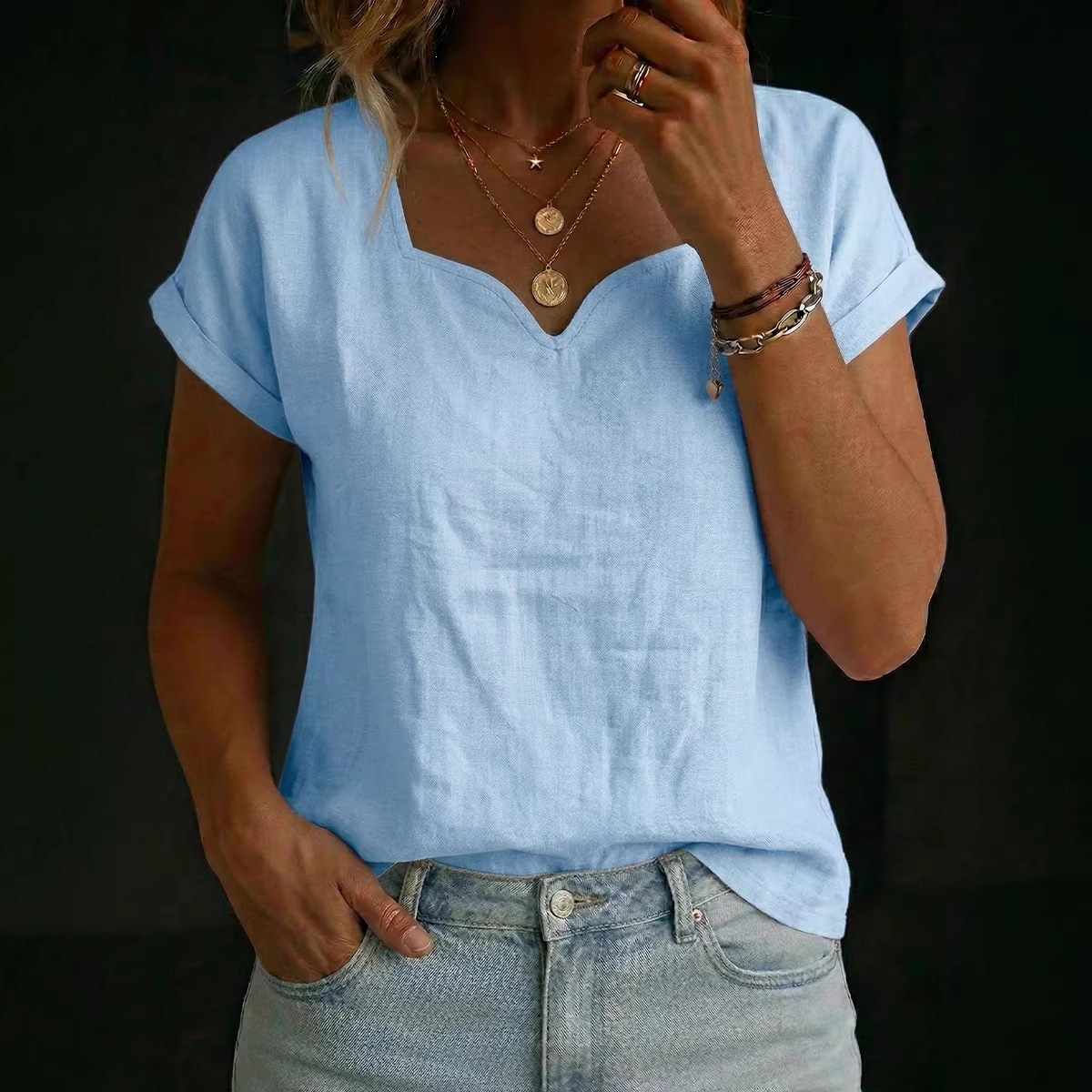 Women's Solid Short-Sleeve Sweetheart Neck T-Shirt