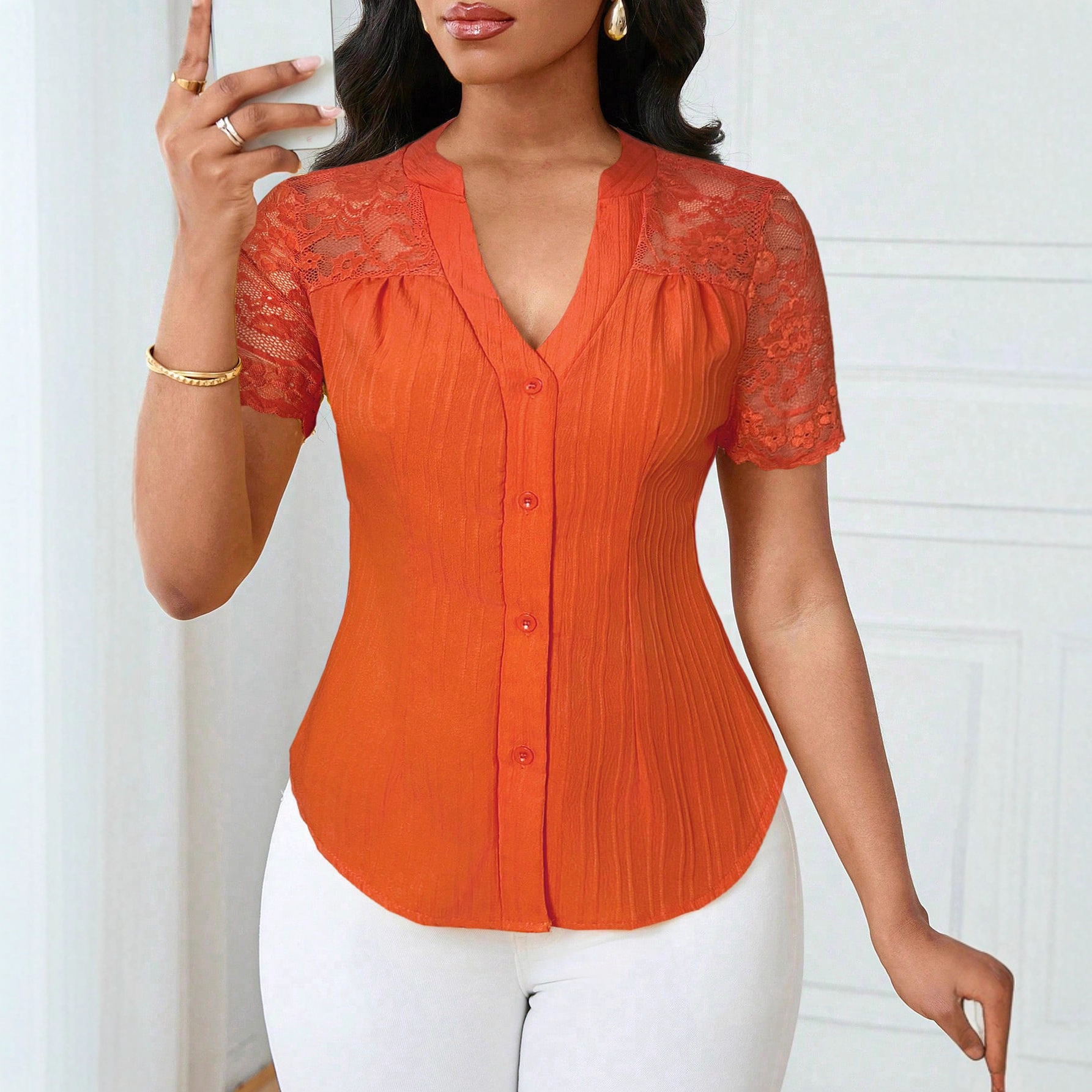Women's Lace-Trim V-Neck Short-Sleeve Blouse with Pleats and Curved Hem