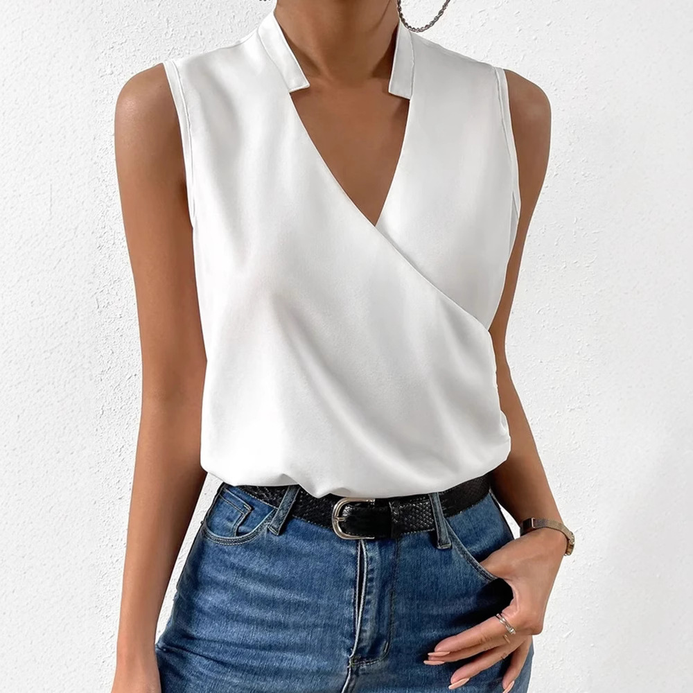 Women's V-Neck Sleeveless Pullover Top