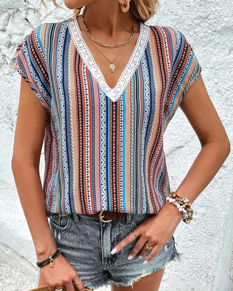 Color Lace V-Neck Short-Sleeve Casual Top
