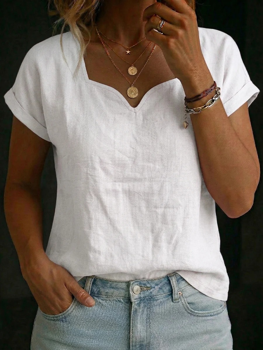 Women's Solid Short-Sleeve Sweetheart Neck T-Shirt