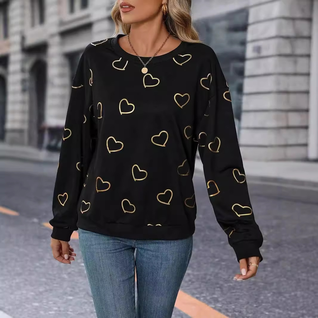 Women's Heart Print Crewneck Long Sleeve Top