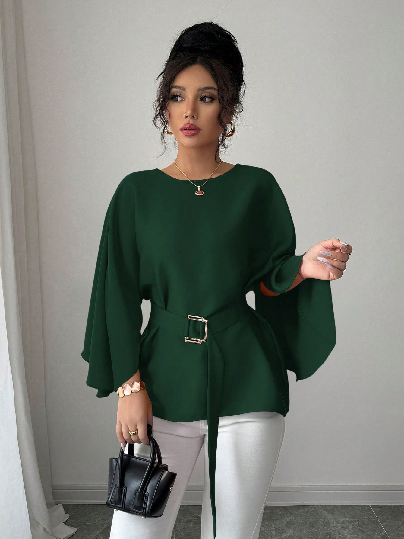 French Vintage Ruffle Sleeve Round Neck Slimming Top