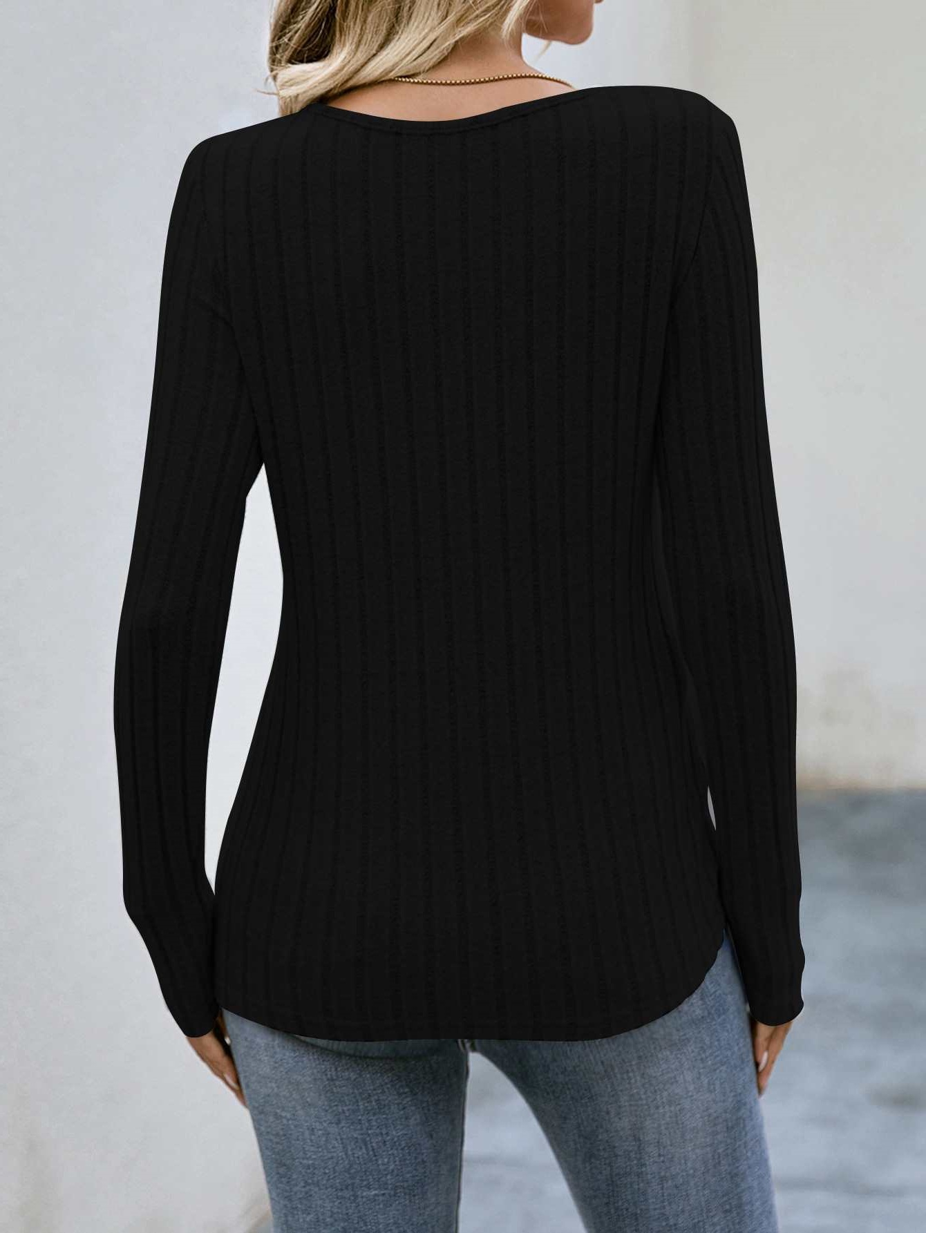 Women's Solid Color Slim Fit Crewneck Long Sleeve T-Shirt