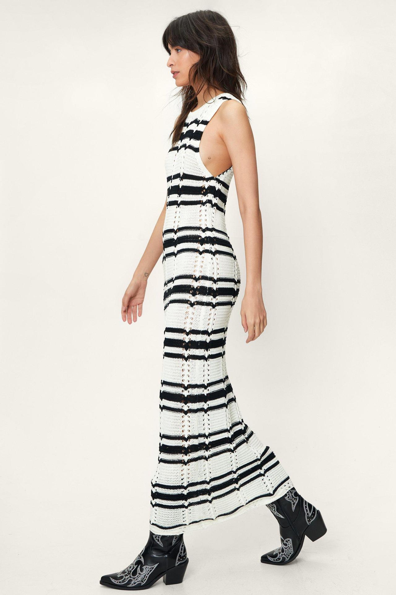 Women's Sleeveless Striped Knit Dress Crew Neck Loose Casual Colorblock