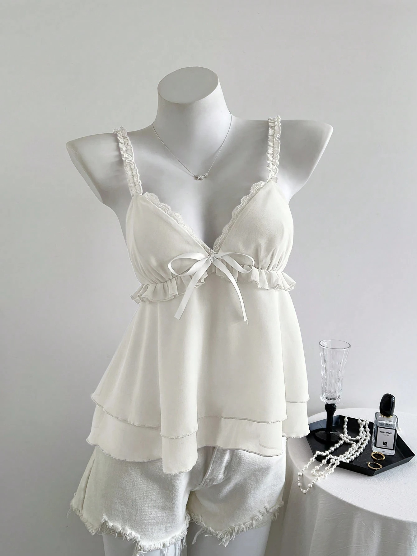 Women's Sweet Lace Ruffle V-Neck Cami Top