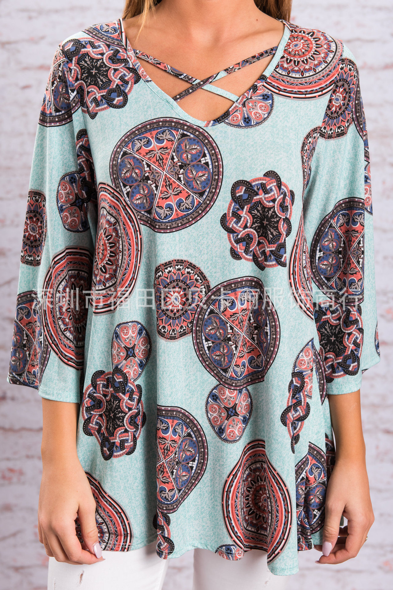 Women's Loose V-Neck Cross Print T-Shirt Top