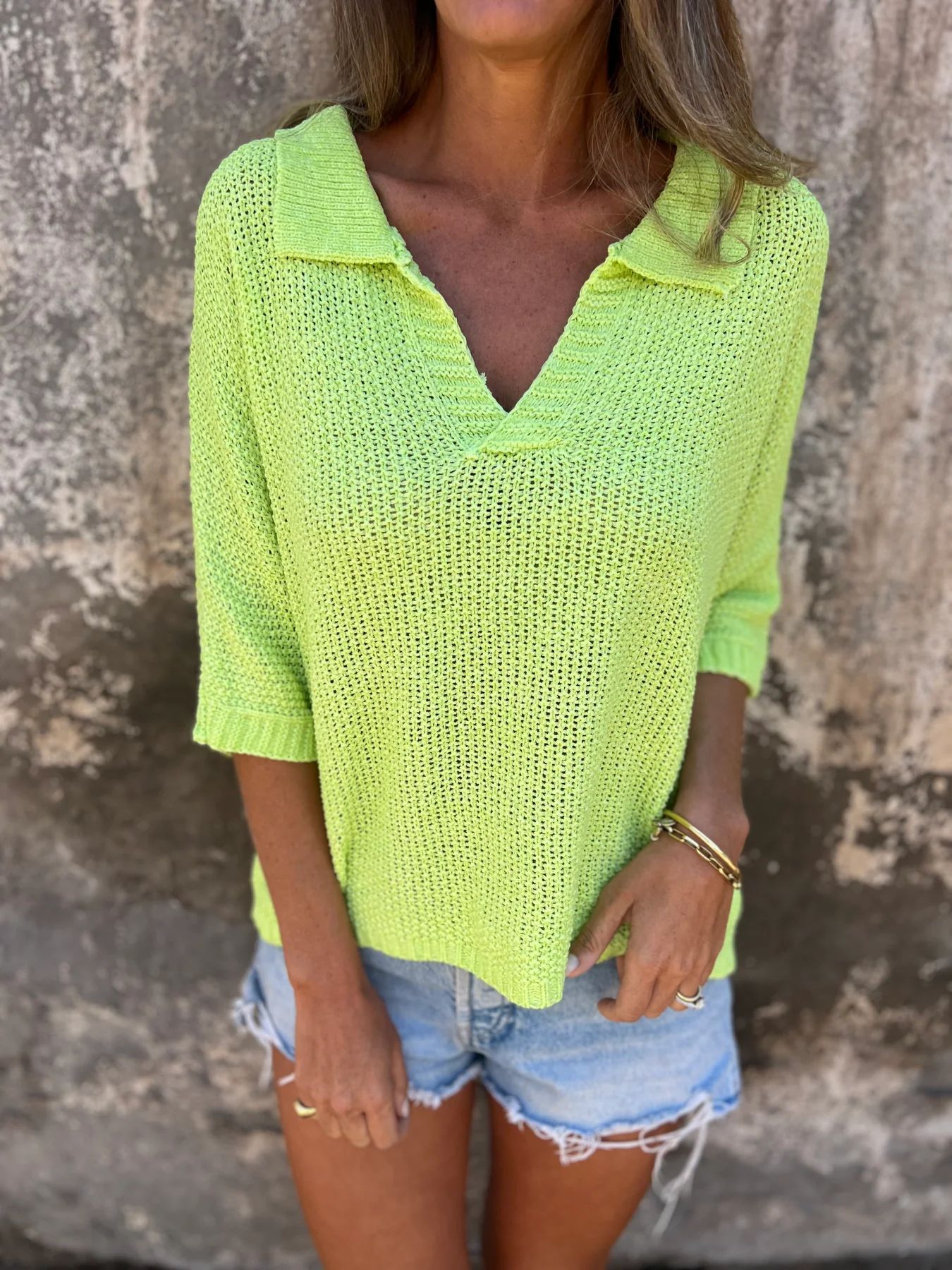 Women's Summer Knit Top with Collar and 3/4 Sleeves Solid Color