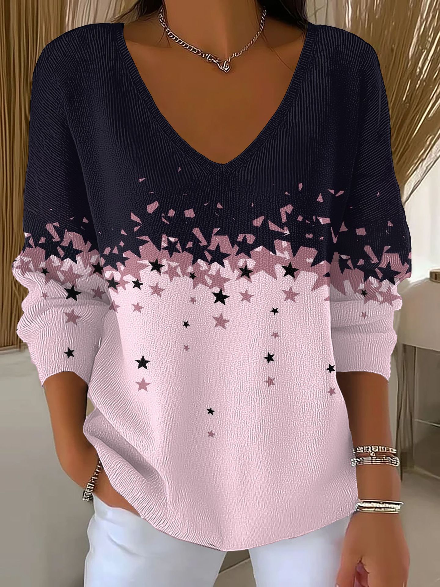 Women's Floral Star Print V-Neck Long-Sleeve T-Shirt
