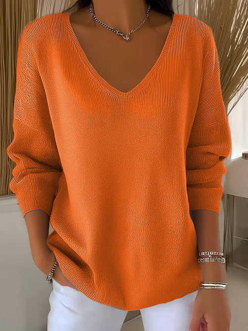 Women's Minimalist Solid V-Neck Long-Sleeve T-Shirt
