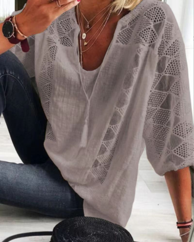 Women's Lace Hollow-Out Spliced U-Neck 3/4 Sleeve T-Shirt