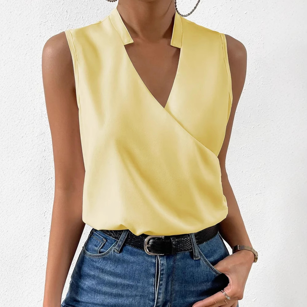 Women's V-Neck Sleeveless Pullover Top