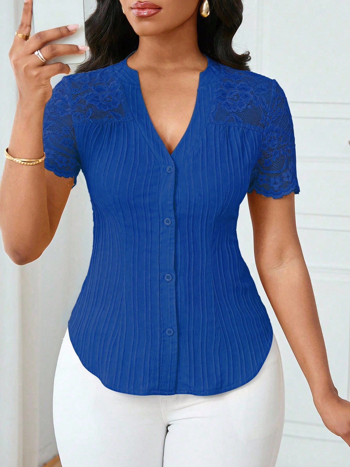 Women's Slim Fit Embroidered Cutout Short Sleeve Top