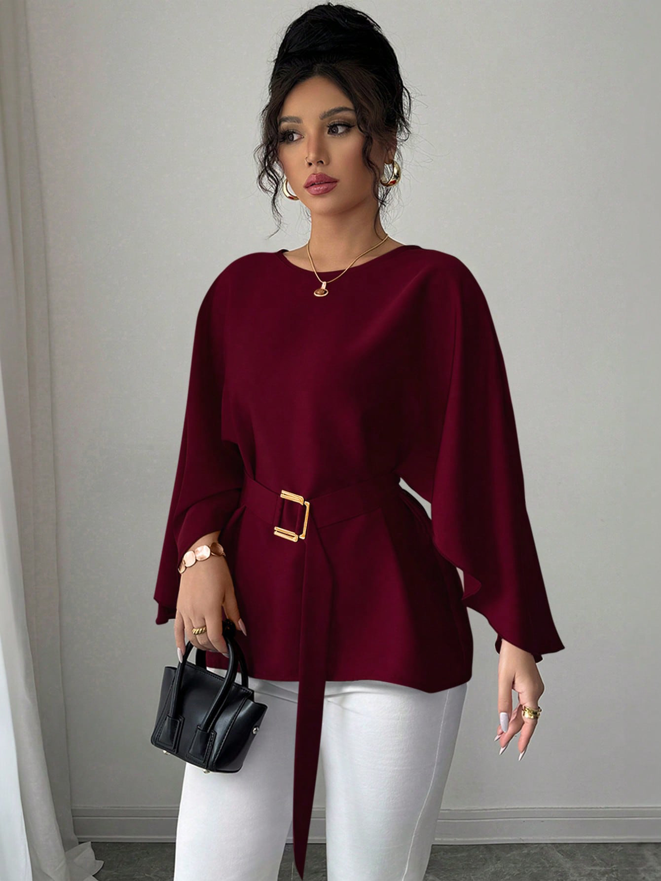 French Vintage Ruffle Sleeve Round Neck Slimming Top