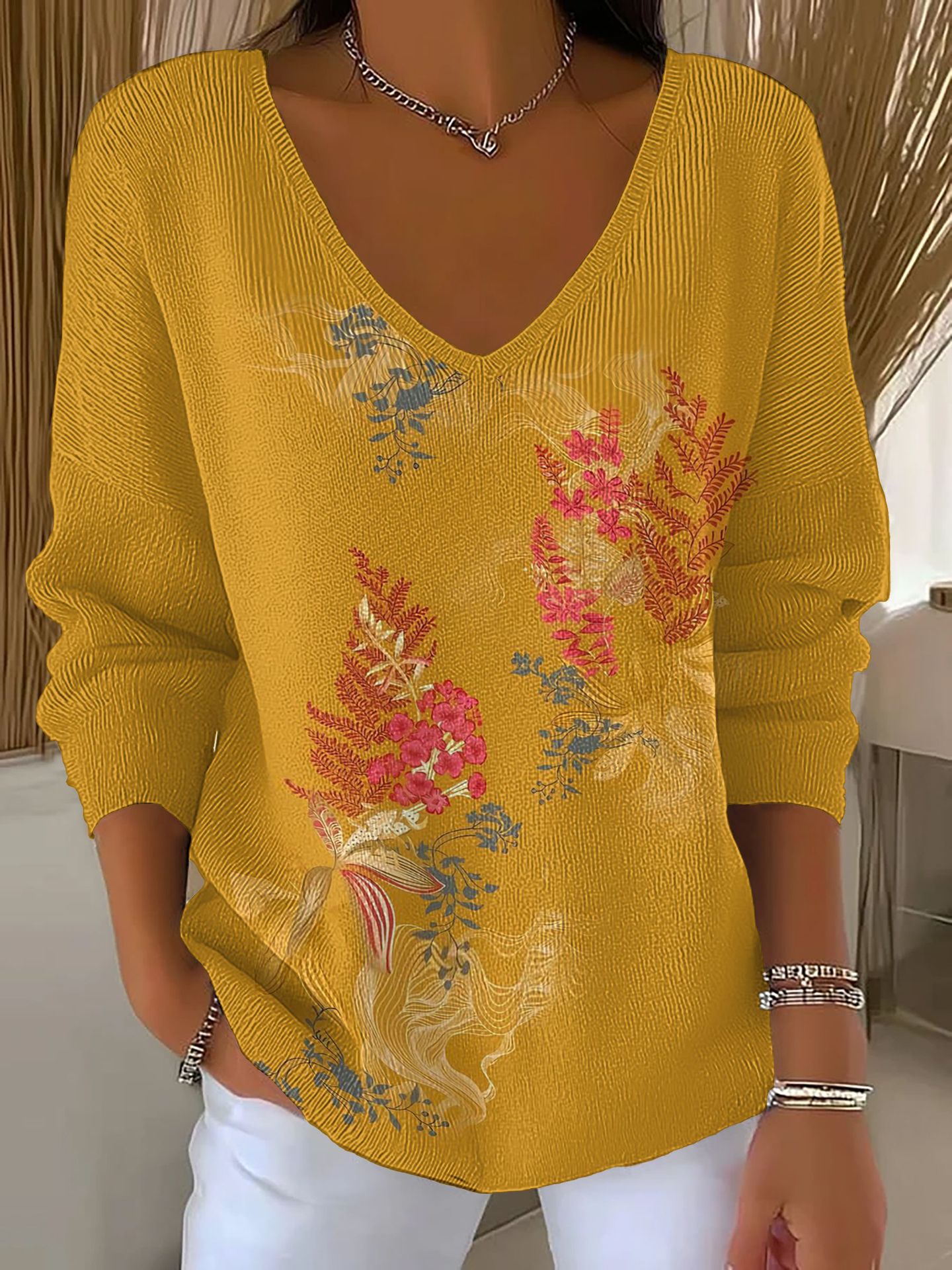 Women's Floral Star Print V-Neck Long-Sleeve T-Shirt