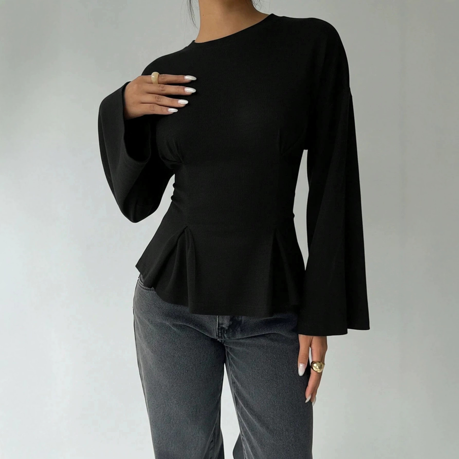 Women's Slim Fit Pleated Long Sleeve Crewneck Pullover Top