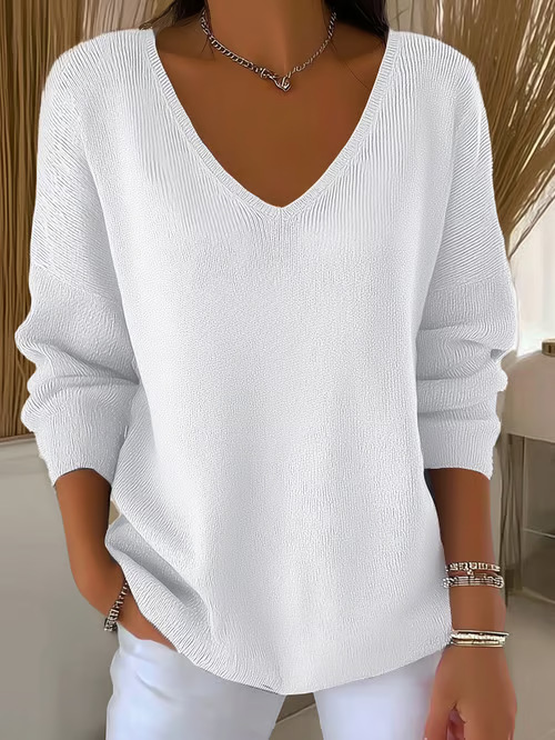 Women's Minimalist Solid V-Neck Long-Sleeve T-Shirt