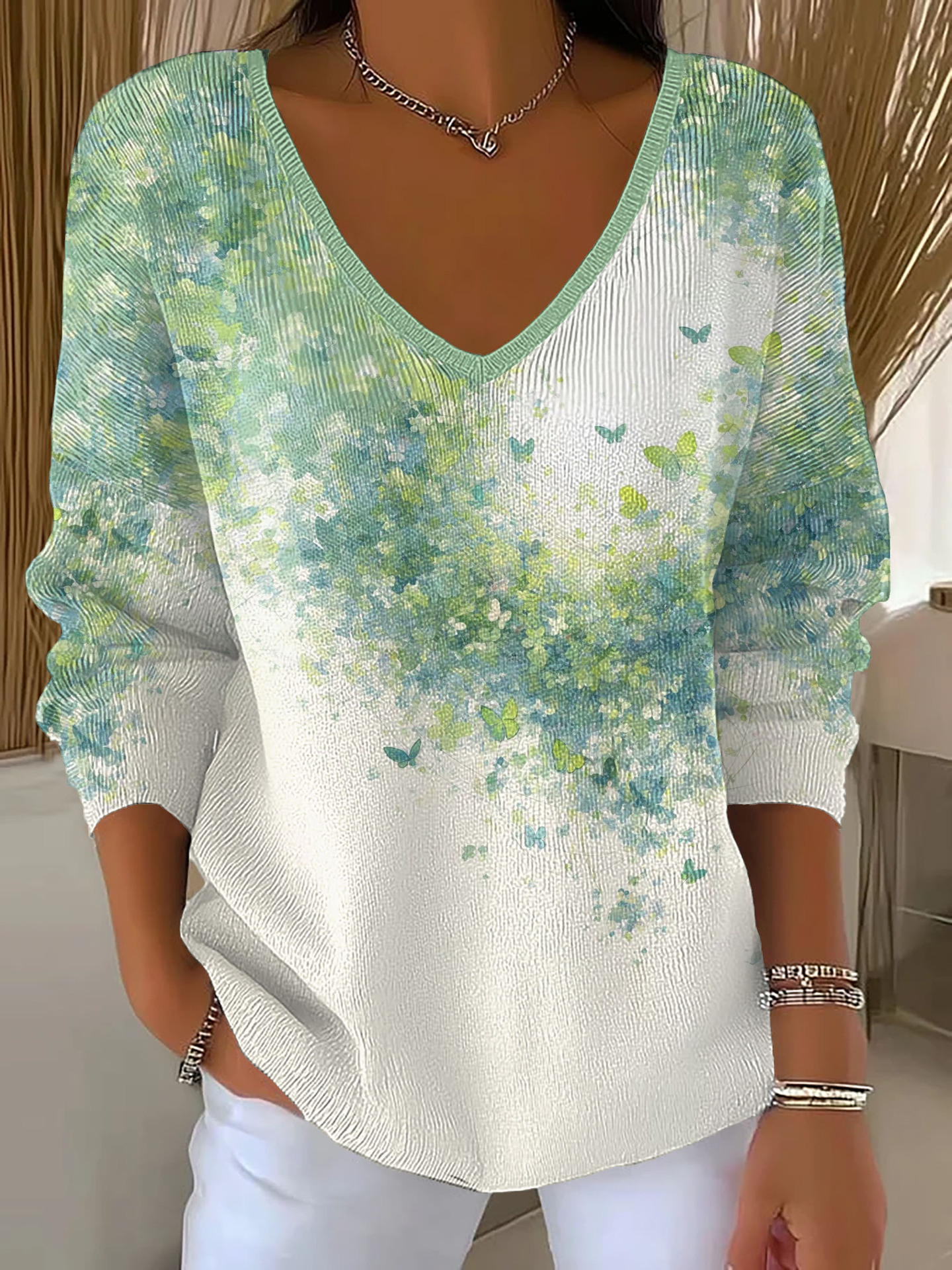 Women's Floral Star Print V-Neck Long-Sleeve T-Shirt