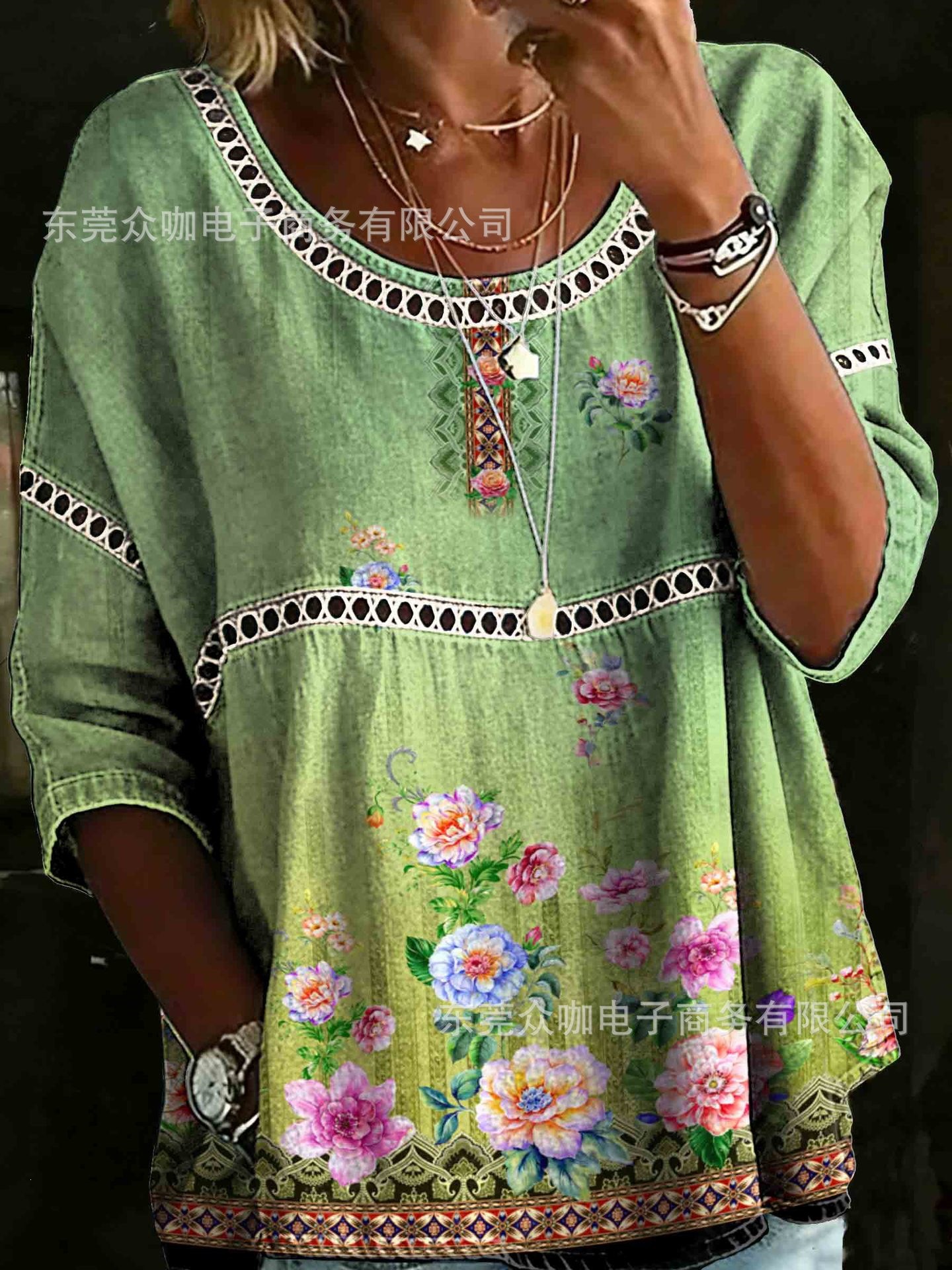 3D Floral Print Crewneck Half-Sleeve Ruched Top