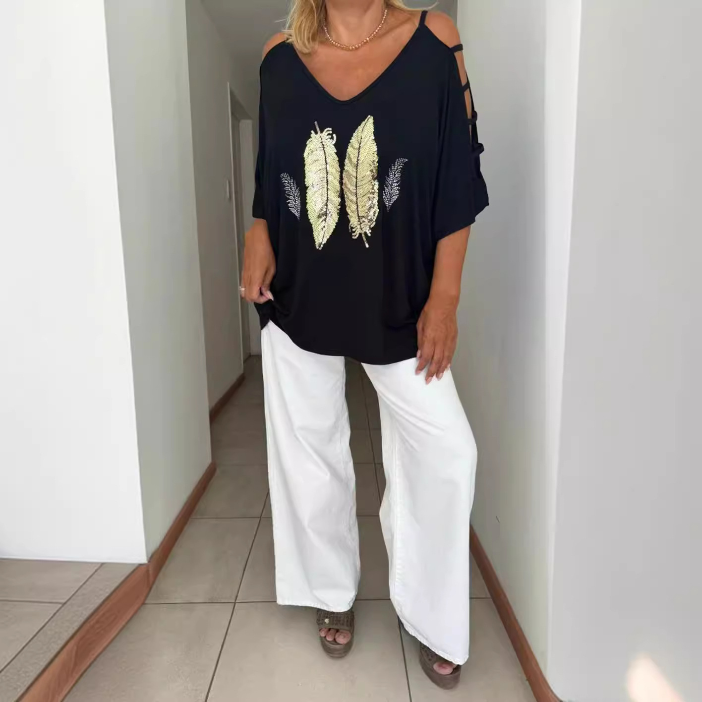 Women's Floral Print Off-Shoulder V-Neck Short Sleeve Top