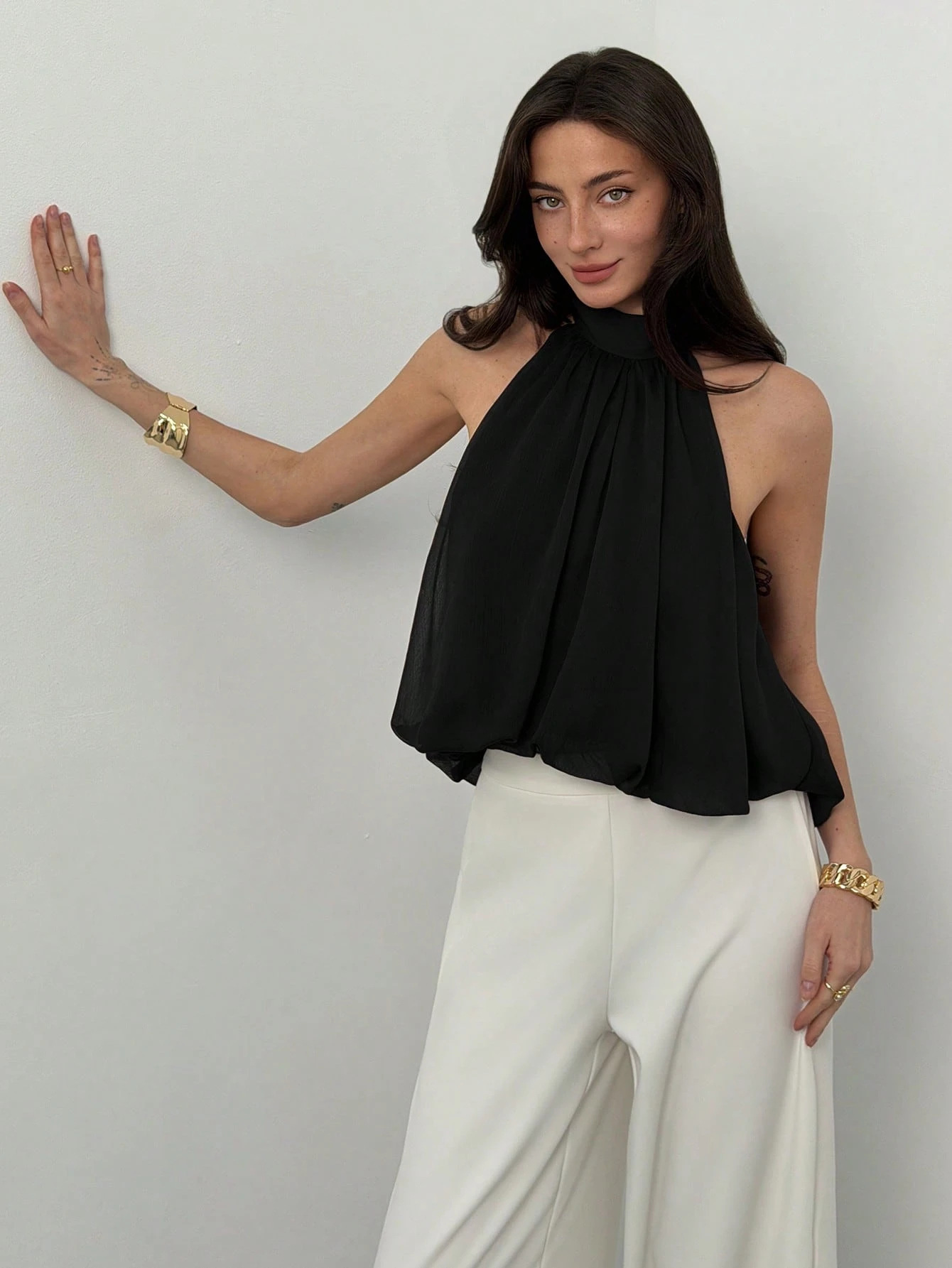Sleeveless Chiffon Halter Tie-Back Solid Top