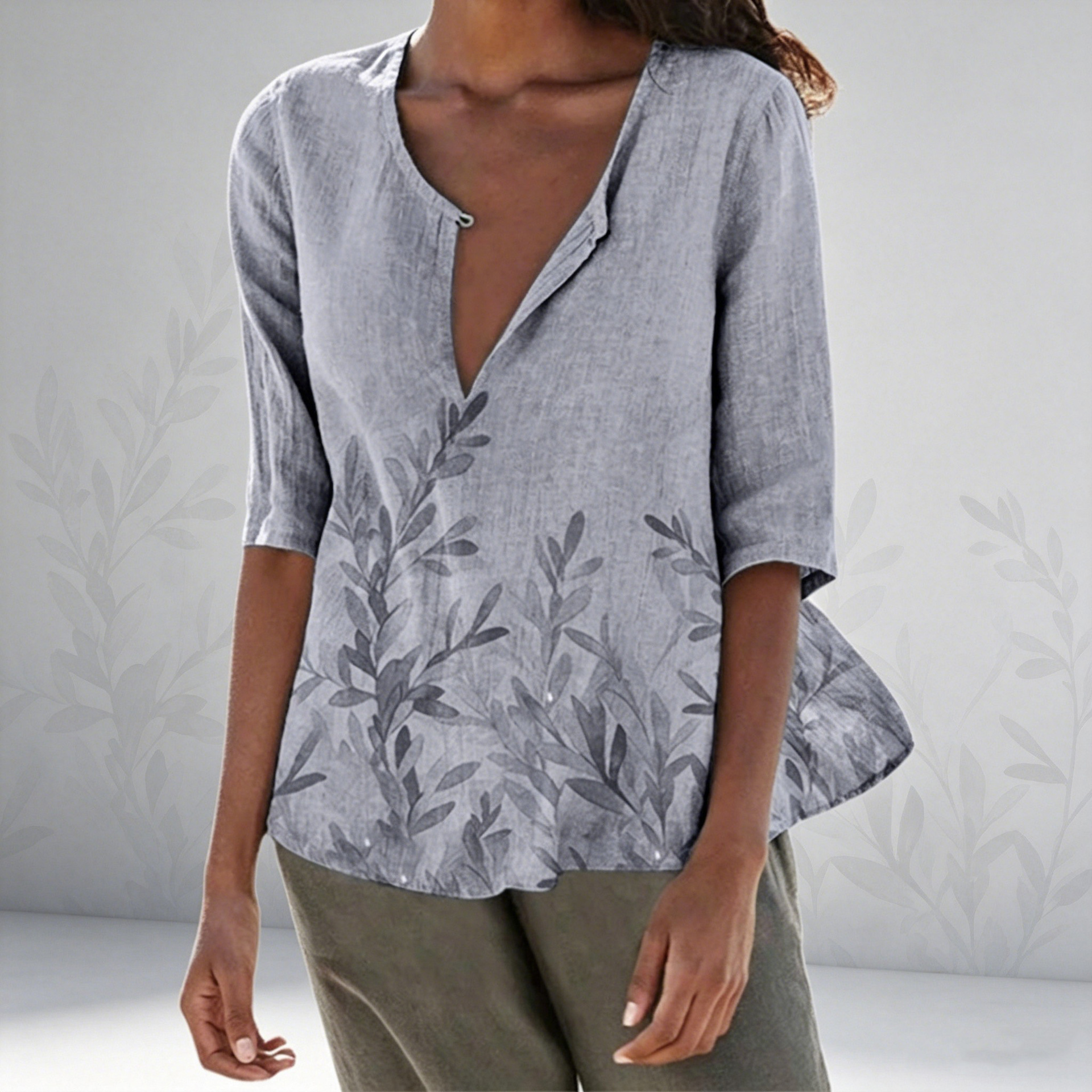 Women's Printed V-Neck Short-Sleeve Top