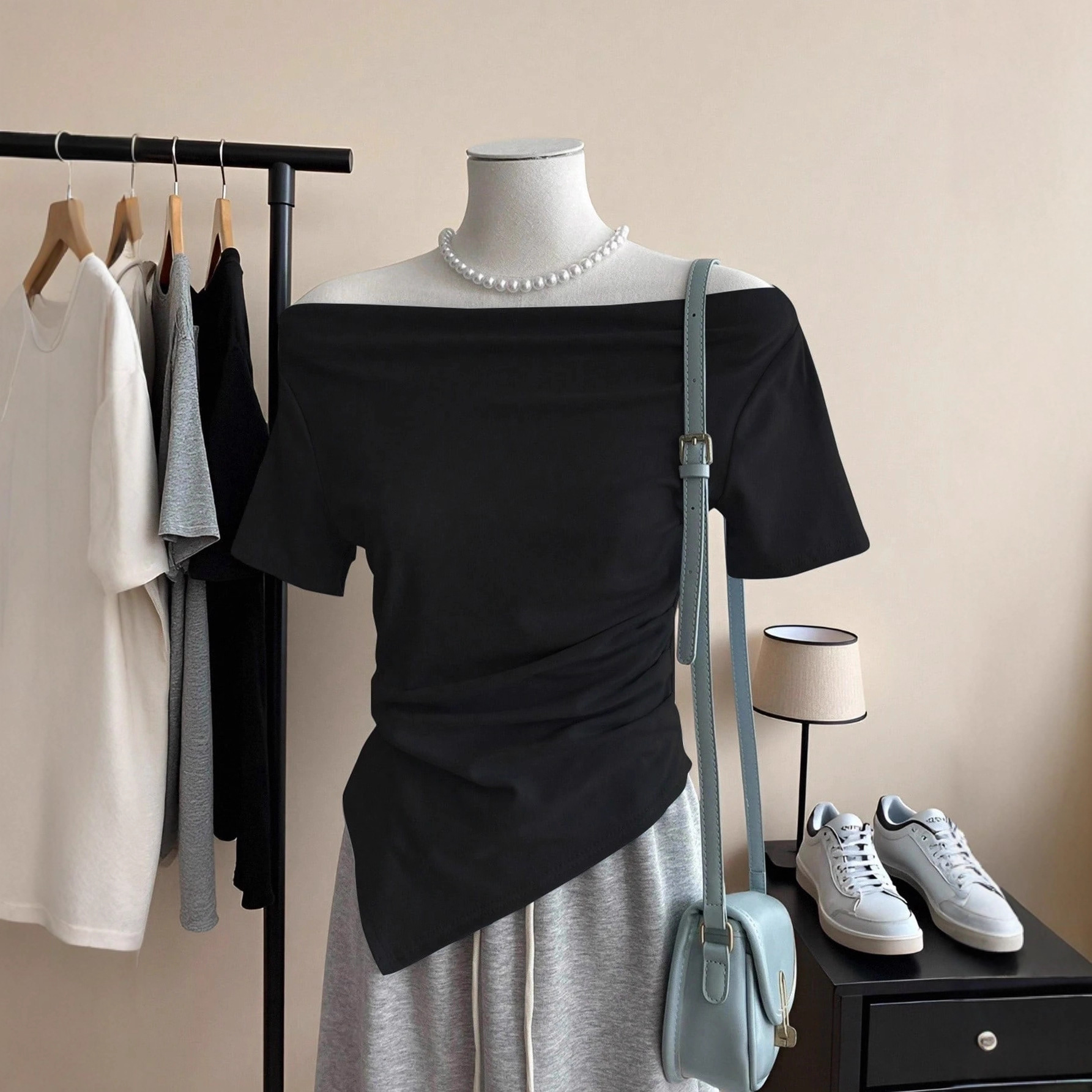 Off-Shoulder Asymmetrical Short Sleeve T-Shirt Women's Slim Cropped Top