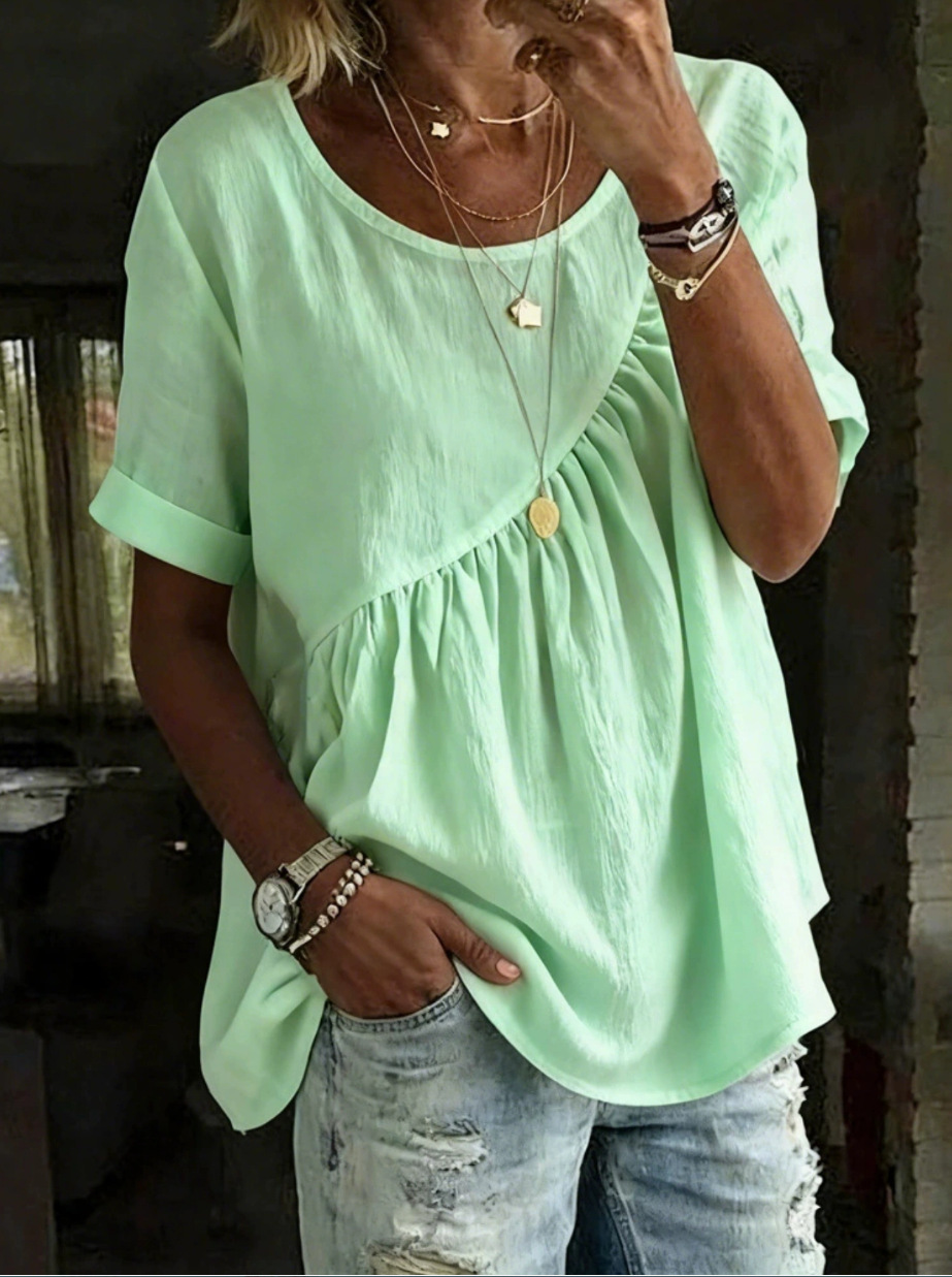 Women's Crewneck Short Sleeve Ruched T-Shirt