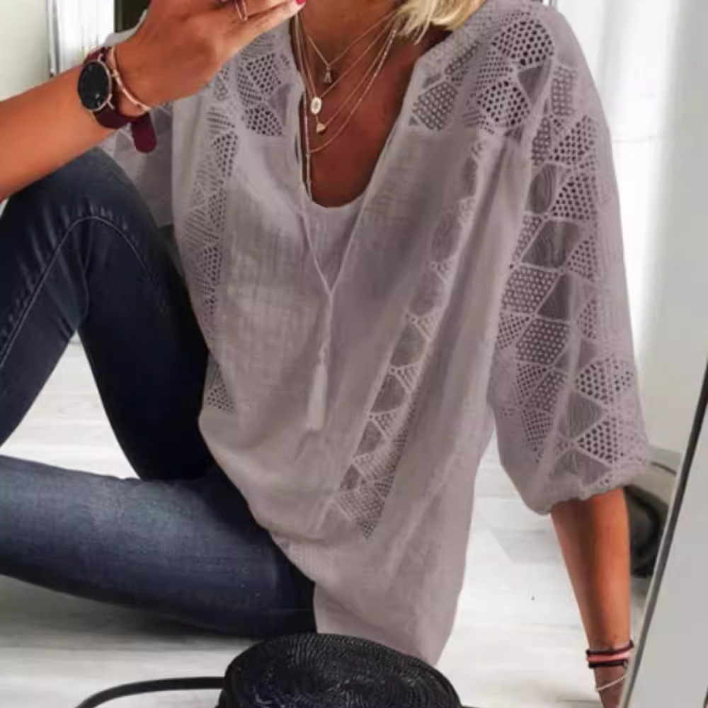 Women's Lace Hollow-Out Spliced U-Neck 3/4 Sleeve T-Shirt